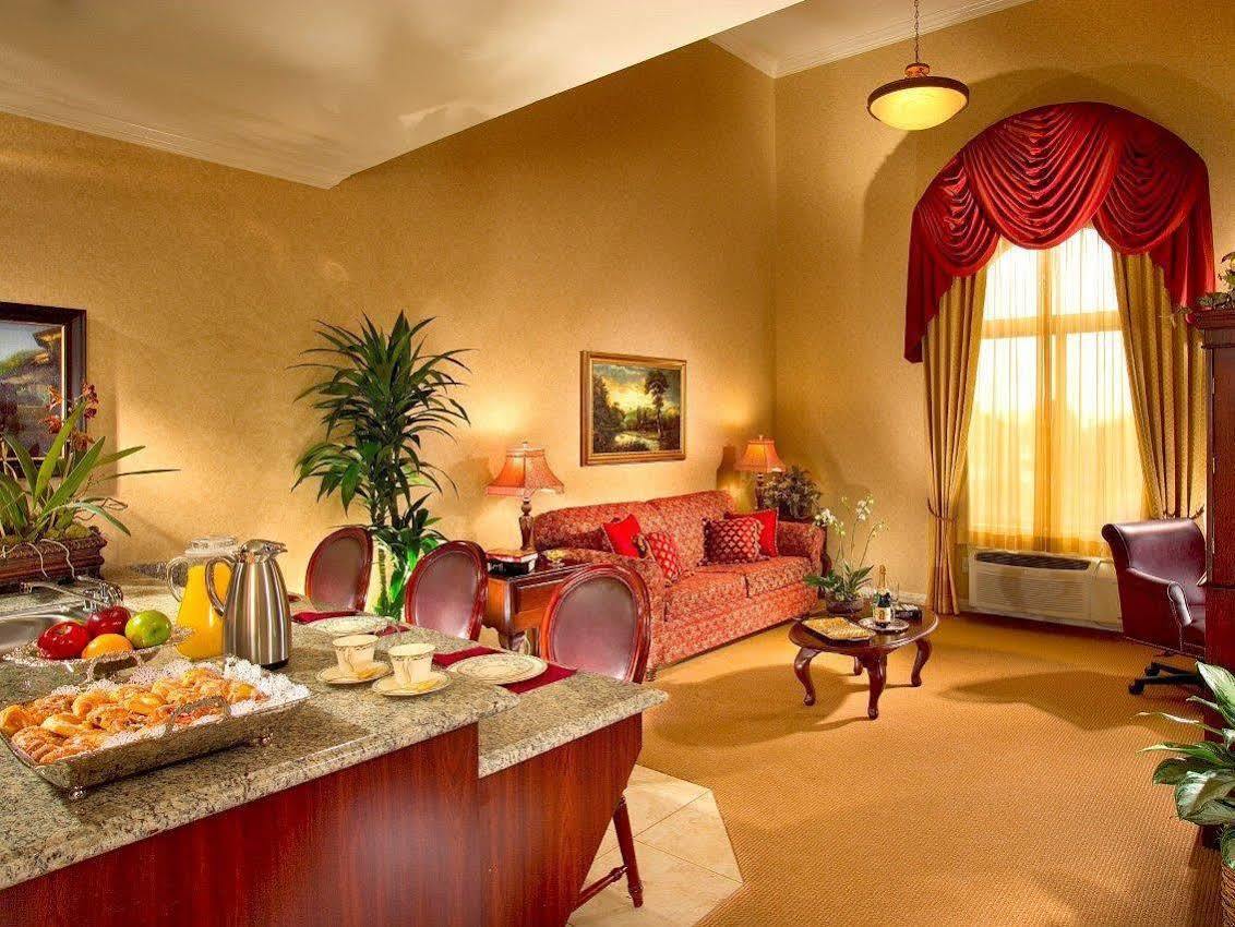 Best Western Corona Hotel & Suites Exterior foto