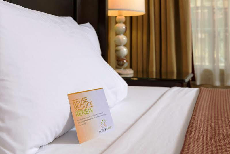 Best Western Corona Hotel & Suites Exterior foto